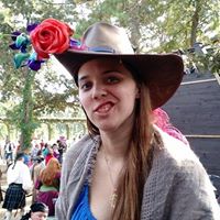 Elizabeth Peach Photo 19