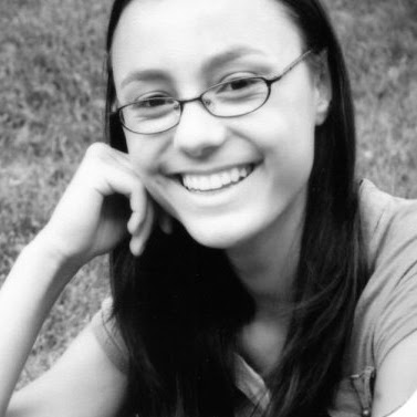 Stephanie Gray Photo 17