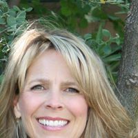 Sheryl Woodward Photo 15