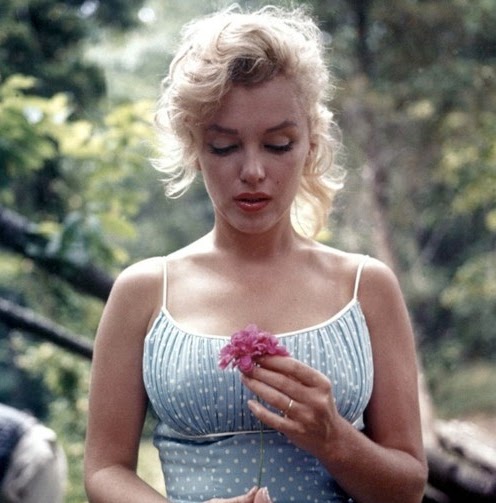 Gladys Cook Photo 8