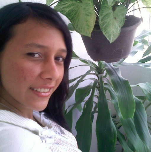 Katherine Castellanos Photo 28