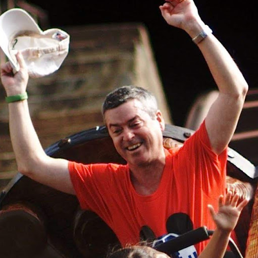 James Gallagher Photo 34