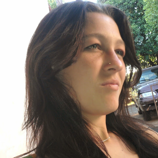 Angela Gross Photo 30