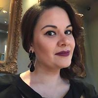 April Vasquez Photo 16