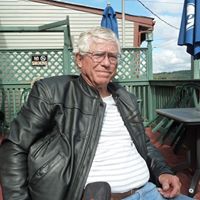Ray Hunt Photo 26