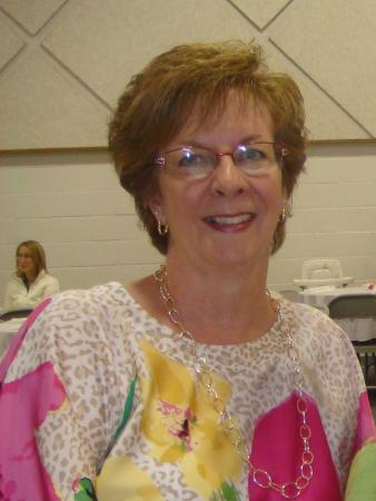 Sharon Hayes Photo 18