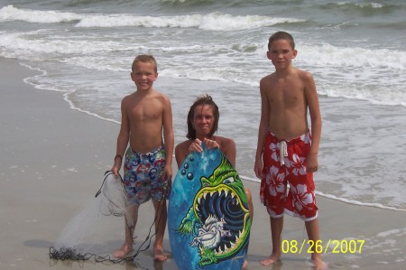 Laura Schultz Photo 28