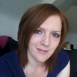 Kimberley Adams Photo 27