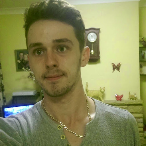 Christopher Hanley Photo 32