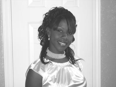 Regina Powell Photo 24