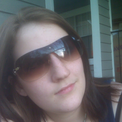 Nicole Gibson Photo 12