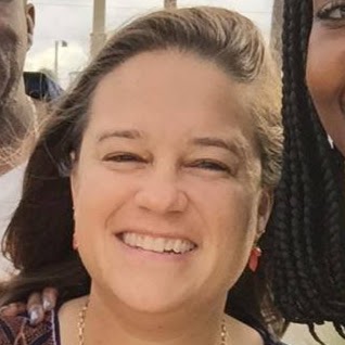 Nicole Dixon Photo 24