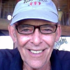 Robert Perlman Photo 20