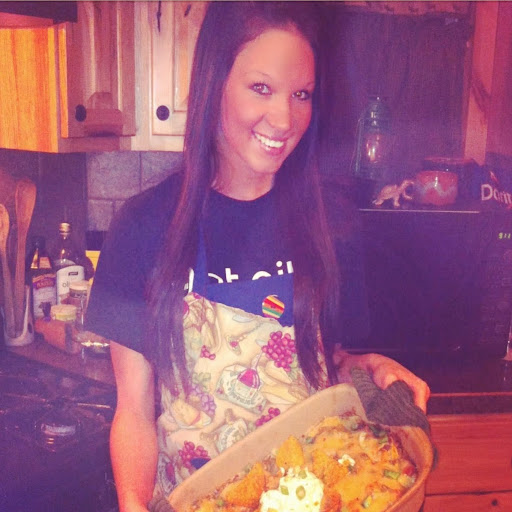 Chelsea Knott Photo 21