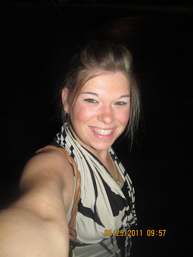 Angela Chapman Photo 43