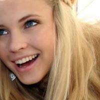 Alexis Taylor Photo 15