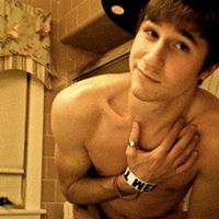 Ethan Fox Photo 6