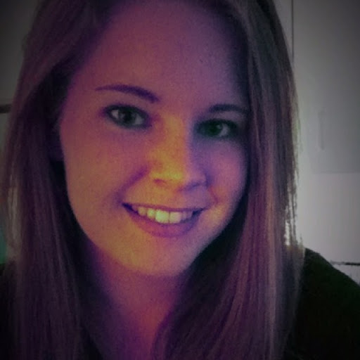 Sarah Daugherty Photo 19