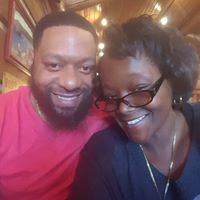 Yolanda Harper Photo 14