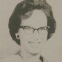 Doris Mills Photo 35