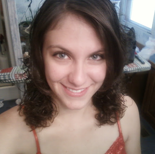 Heidi Mckinney Photo 16