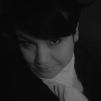 Diana Robles Photo 20