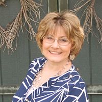 Deborah Beasley Photo 29