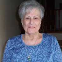 Veronica Brennan Photo 15