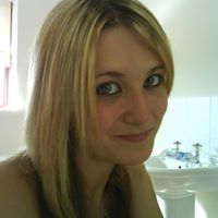 Carrie Archer Photo 6