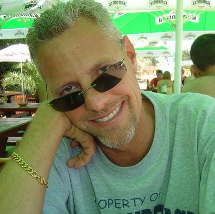 Julius White Photo 12