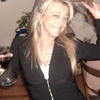 Vicky Russell Photo 19