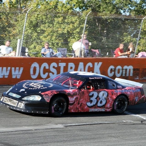 Dennis Sargent Photo 37