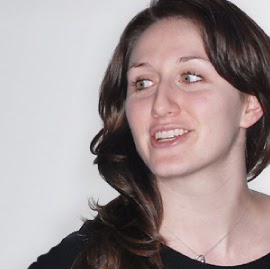 Julia Carpenter Photo 5