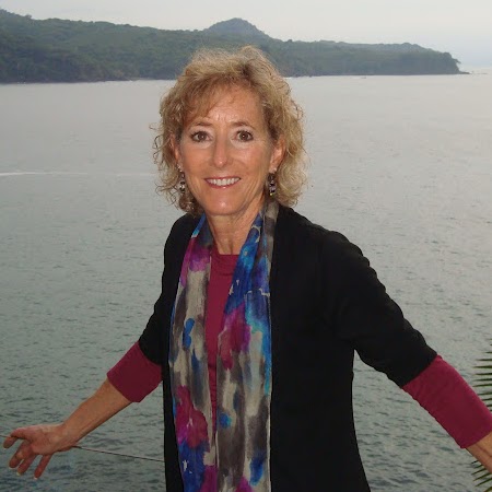 Joanne Gardner Photo 29