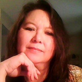 Michelle Hand Photo 29