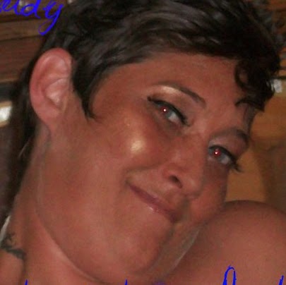 Michele Gardner Photo 29