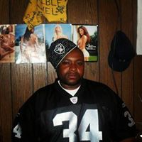 Kenneth Huey Photo 32