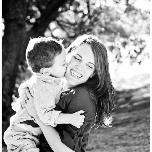 Traci Simons Photo 15