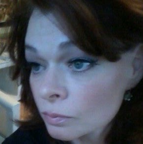 April Holt Photo 22