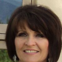 Lisa Robins Photo 11