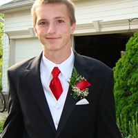 Cody Lewis Photo 32
