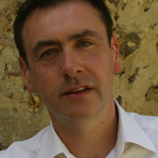 Gerard Boyle Photo 28
