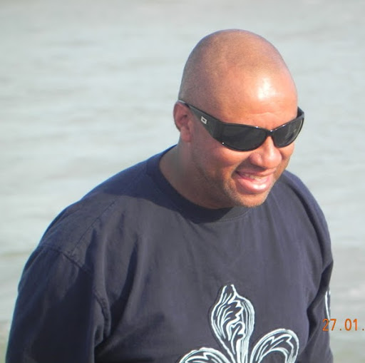 Raymond Newton Photo 38