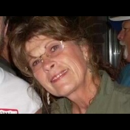 Paula Larson Photo 34