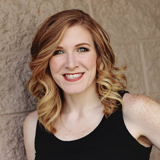 Sara Price Photo 28