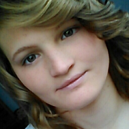 Kimberley Williamson Photo 32