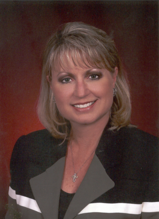Karen Hamilton Photo 26