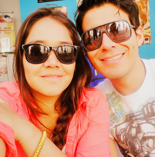 Sara Uribe Photo 11