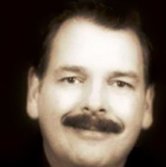 Timothy Larson Photo 19