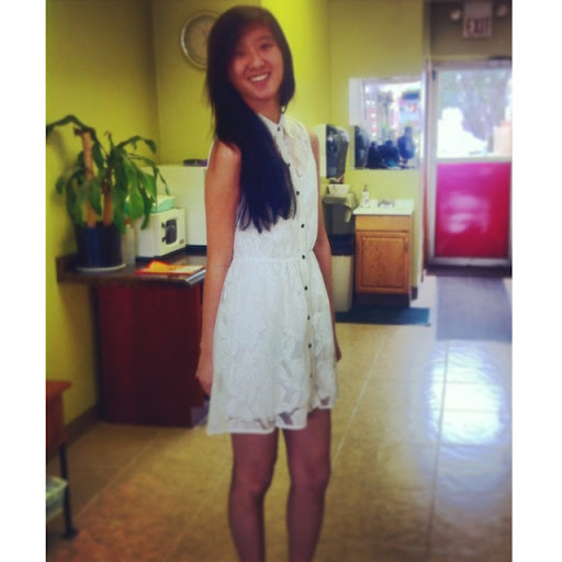 Vicky Vu Photo 15